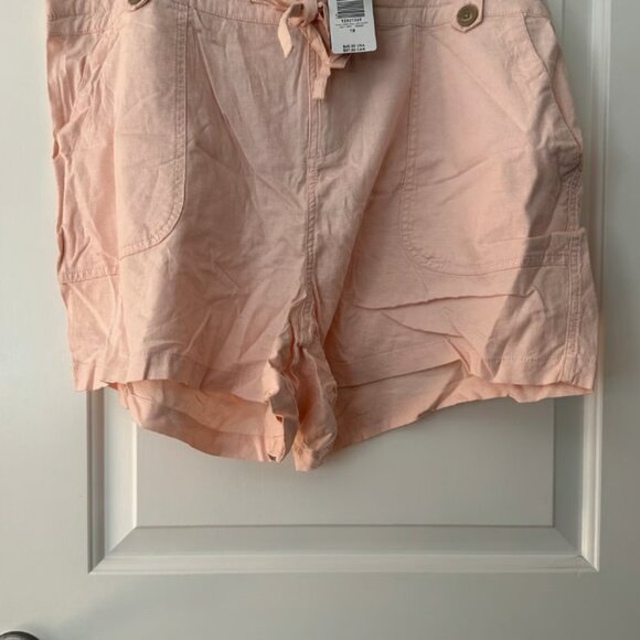 NWT‎ Pink Linen Shorts - Picture 2 of 4
